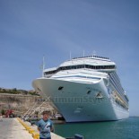 Просмотреть «в круизе по Средиземному морю»